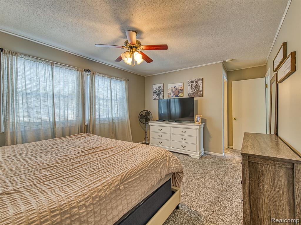 104 Valley Drive, Hudson, MI 49247 — Photo 13