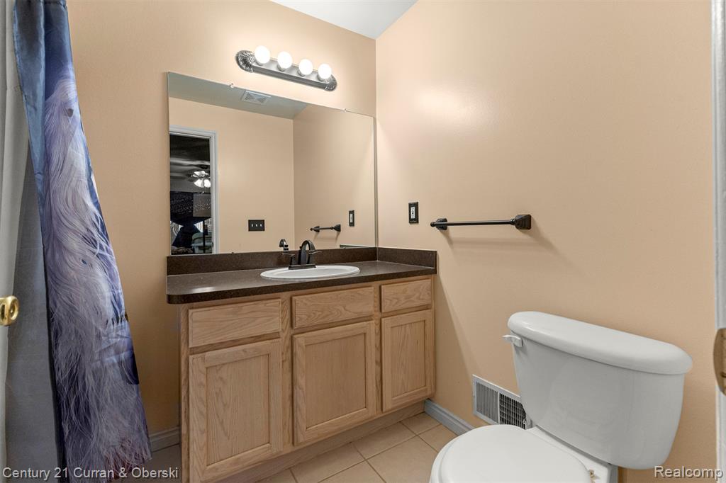 17308 S Lucille Circle, New Boston, MI 48164 — Photo 17