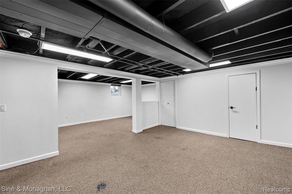 517 Forest Avenue N, Royal Oak, MI 48067 — Photo 34
