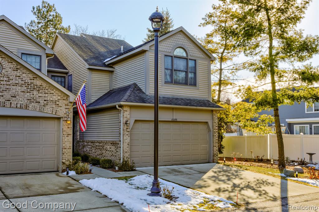 45293 HORSESHOE Circle, Canton, MI 48187 — front exterior