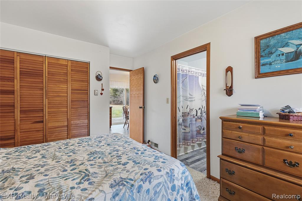5265 Smiths Creek Road, Kimball, MI — Photo 21