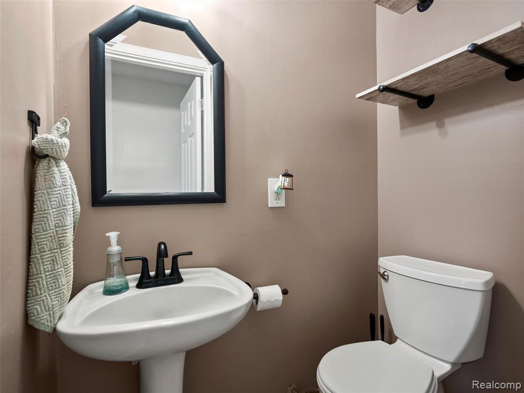 47848 Sonnett Drive, Macomb, MI 48042 — Photo 18