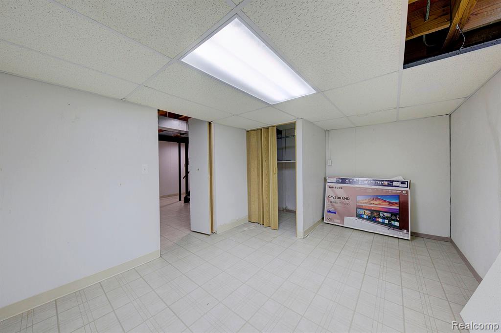 8401 18 Mile Road, Unit 167, Sterling Heights, MI 48313 — Photo 15