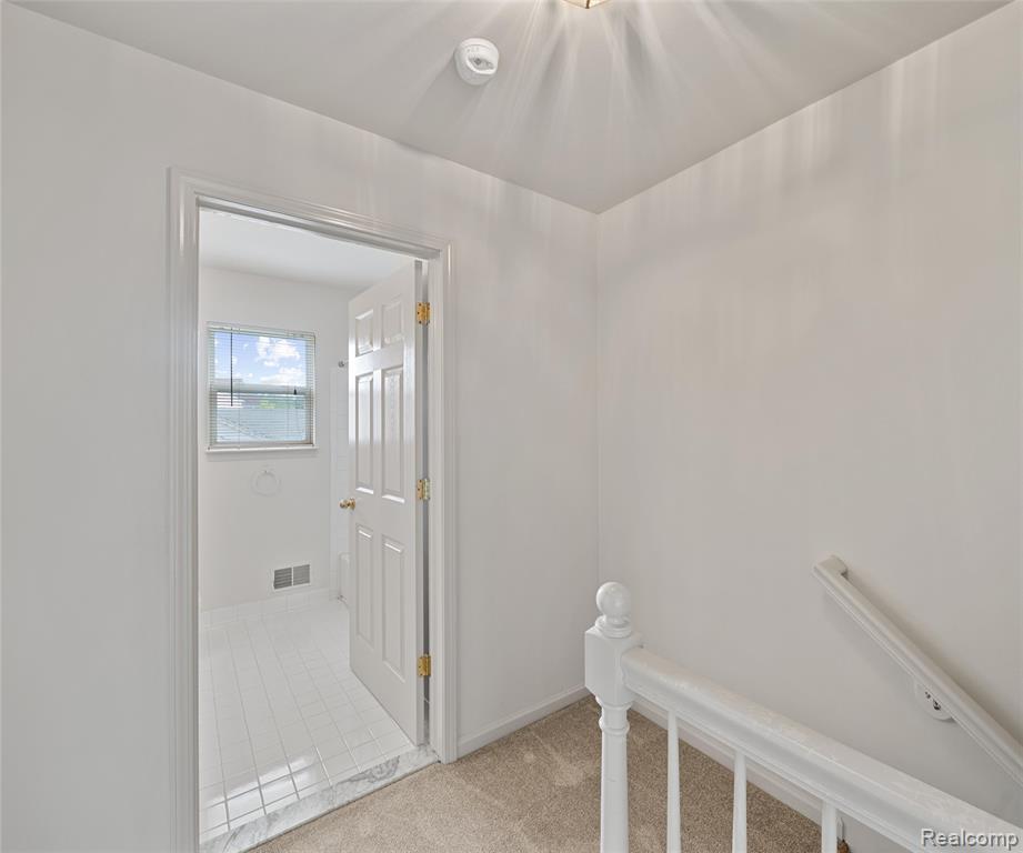 5864 Willow Ridge Drive, Ypsilanti, MI 48197 — Photo 38