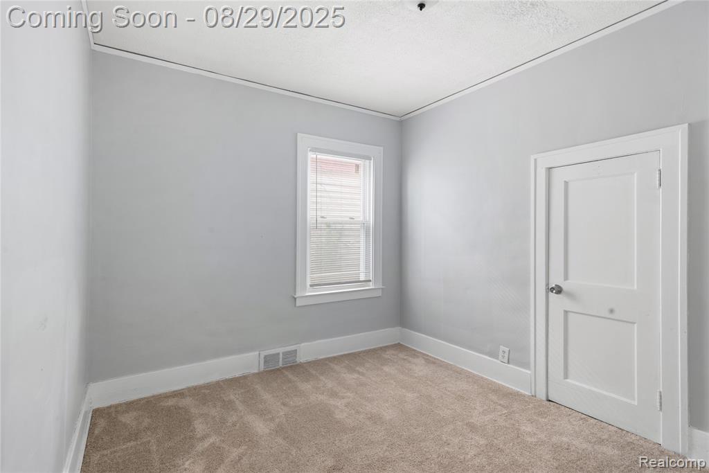 6073/6075 Whitewood Street, Detroit, MI 48210 — Photo 6