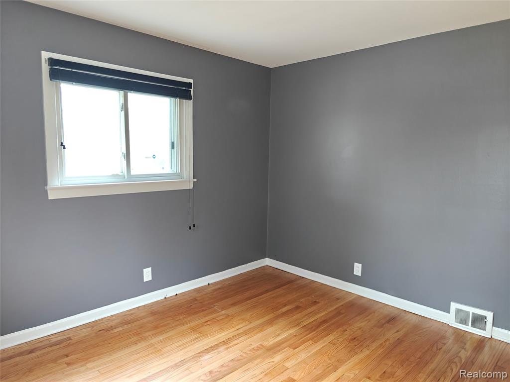 4615 Julius Boulevard, Westland, MI 48186 — Photo 14