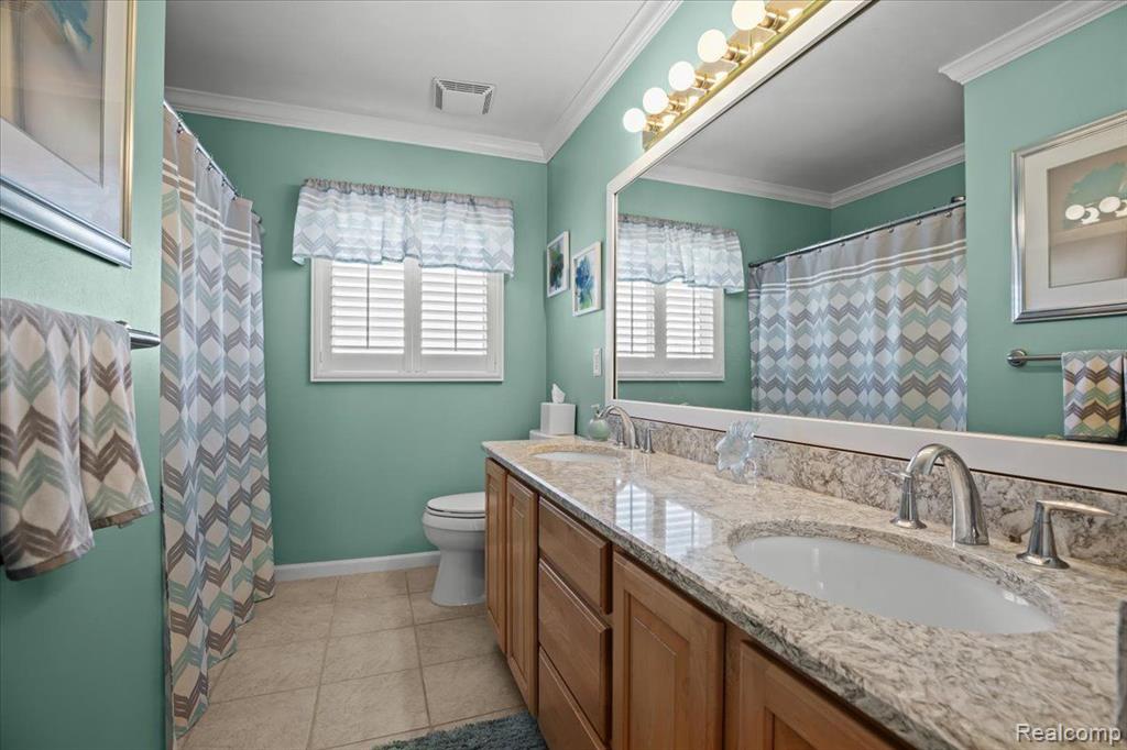 57322 HIDDEN TIMBERS Drive, South Lyon, MI 48178 — Photo 29