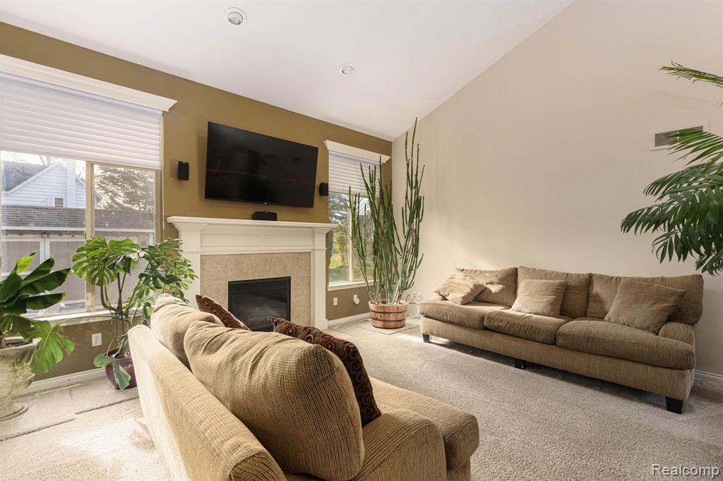 230 E Elizabeth Street, Lake Orion, MI 48362 — Photo 16