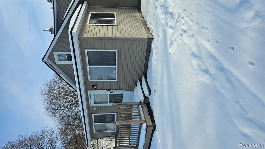 4392 E Coldwater Road, Flint, MI 48506 — Photo 3