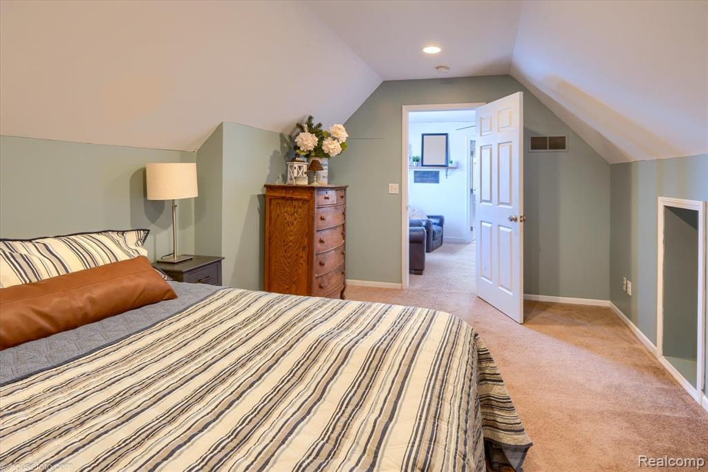 2051 E Oakwood Road, Oxford, MI 48370 — Photo 47