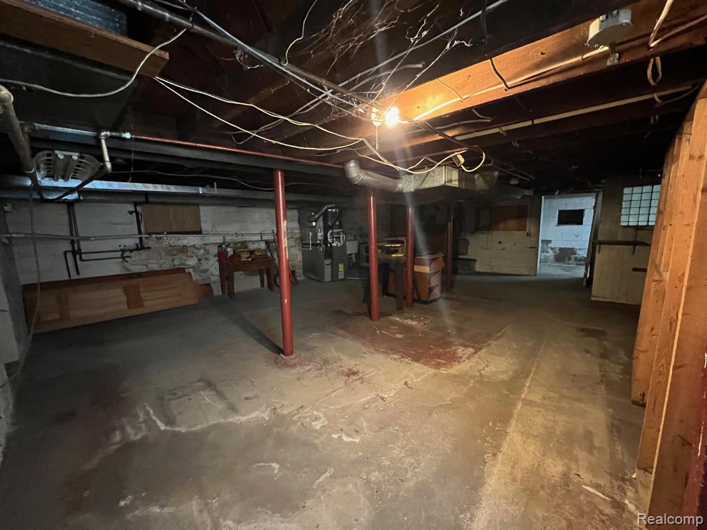 820 S Washington Avenue, Royal Oak, MI 48067 — Photo 13