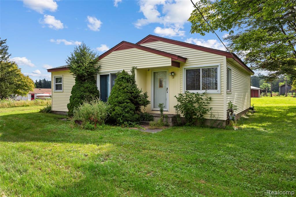 25245 Bell Road, New Boston, MI 48164 — Photo 3