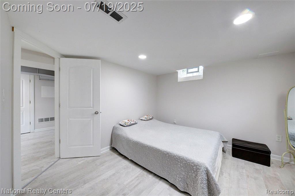 8126 Dale Street, Dearborn Heights, MI 48127 — Photo 54