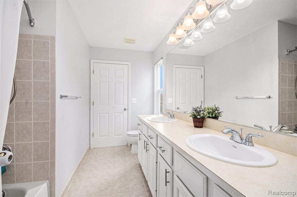 42559 WHITMAN Way, Novi, MI 48377 — Photo 22
