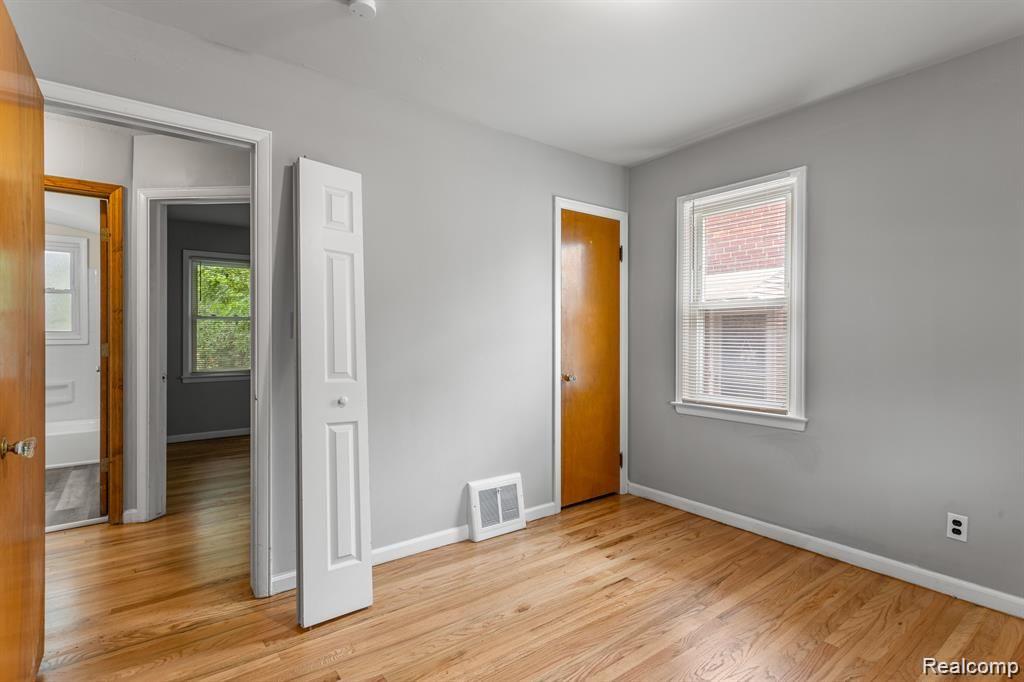 4127 HOWARD Street, Lincoln Park, MI 48146 — Photo 16