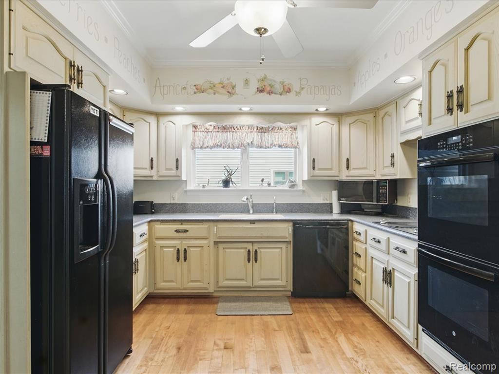 4396 Gratiot Avenue, Port Huron, MI 48060 — Photo 19