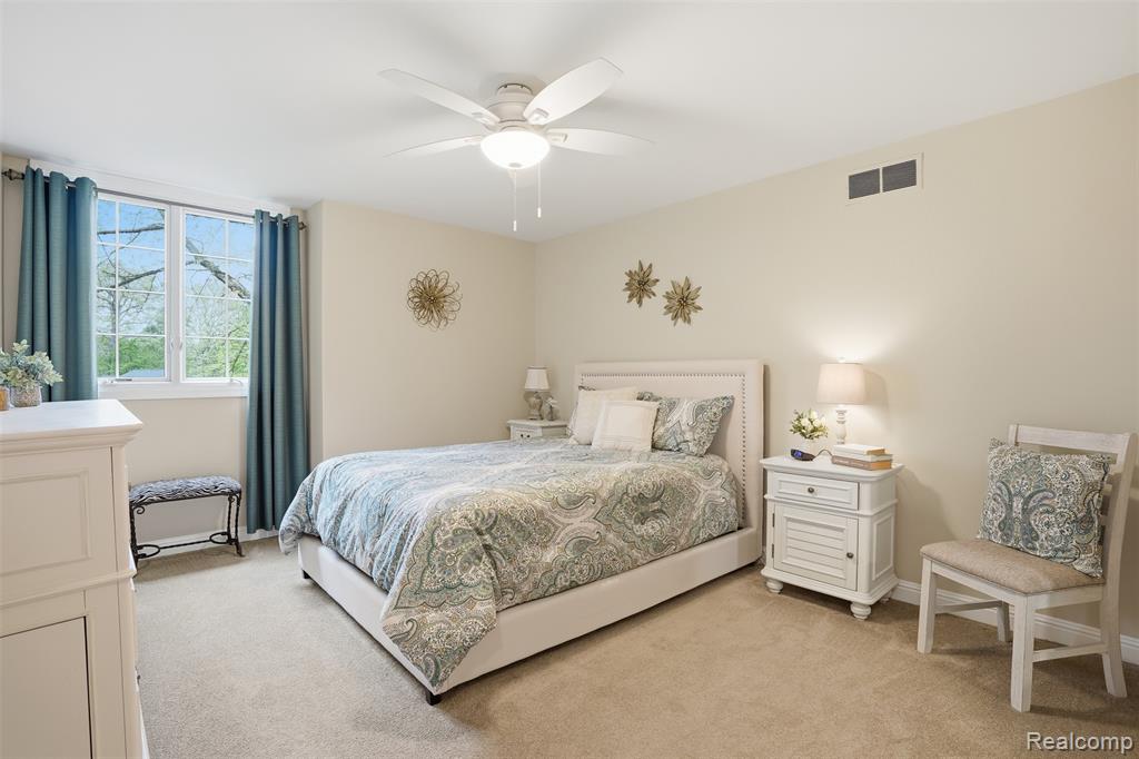 8235 Ironwood Drive, Pinckney, MI 48169 — Photo 19