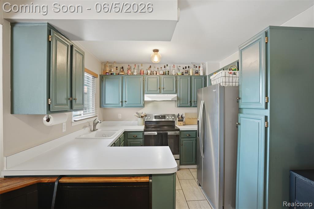 16128 Touraine Drive, Clinton Twp, MI 48038 — Photo 11