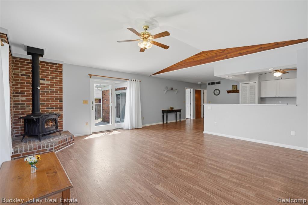 10507 Lafollette Drive, Brighton, MI 48114 — Photo 6