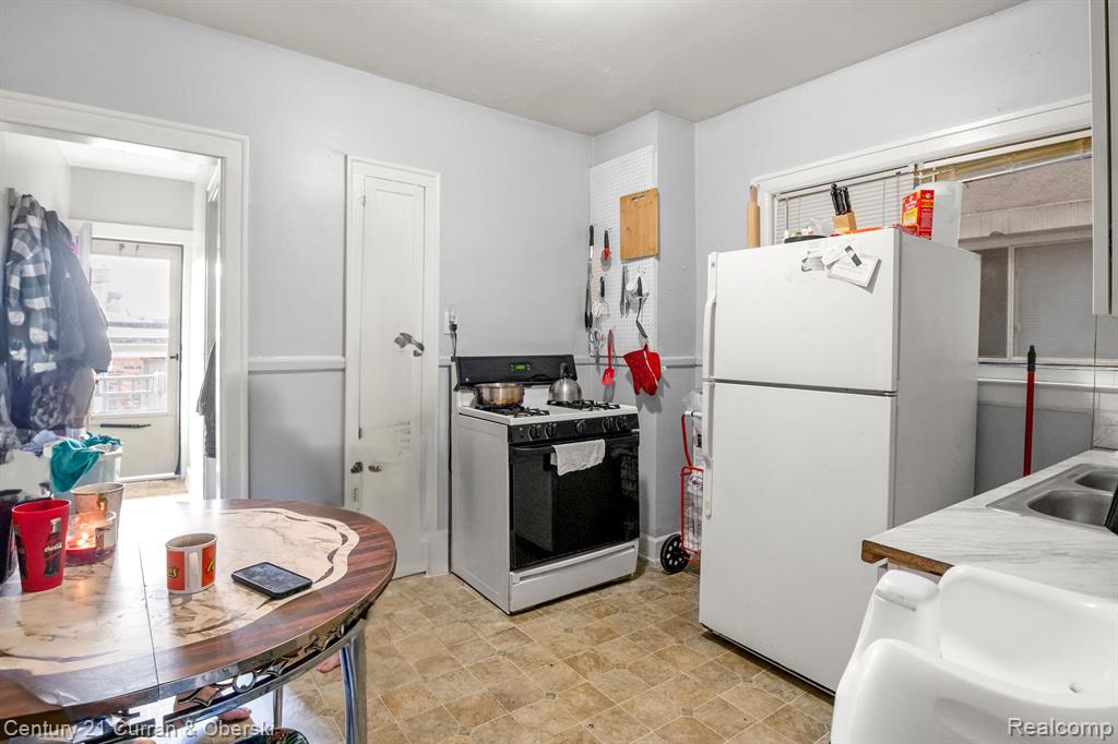 1205 GARFIELD Avenue - Photo 5