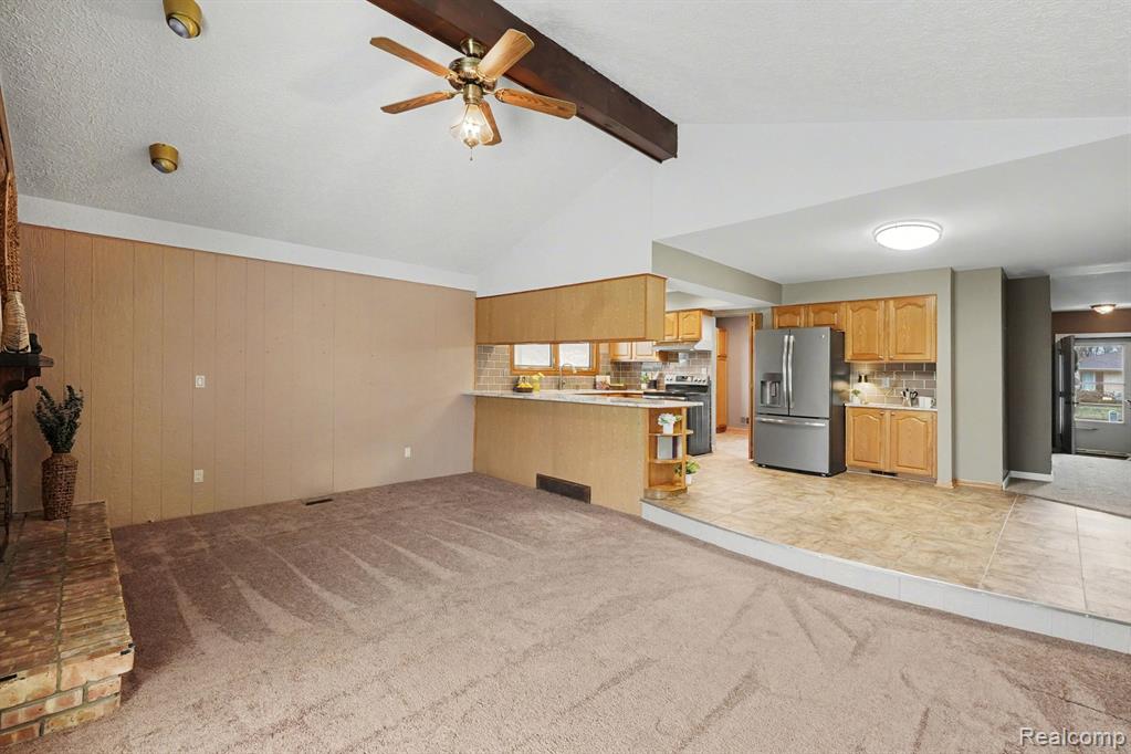39712 Crystal Drive, Sterling Heights, MI 48310 — Photo 8