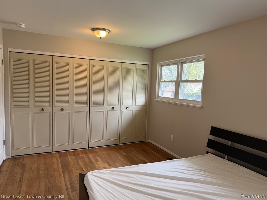 728 Jamestown Road, Auburn Hills, MI 48326 — Photo 12
