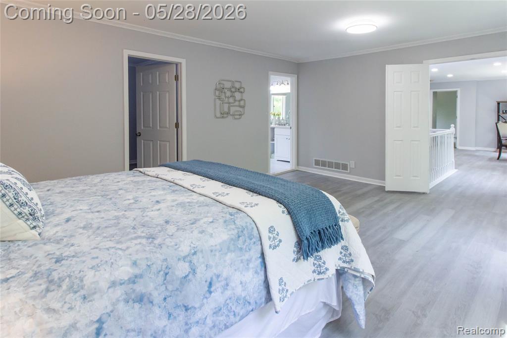 6910 Leytonstone Boulevard, West Bloomfield, MI — Photo 20