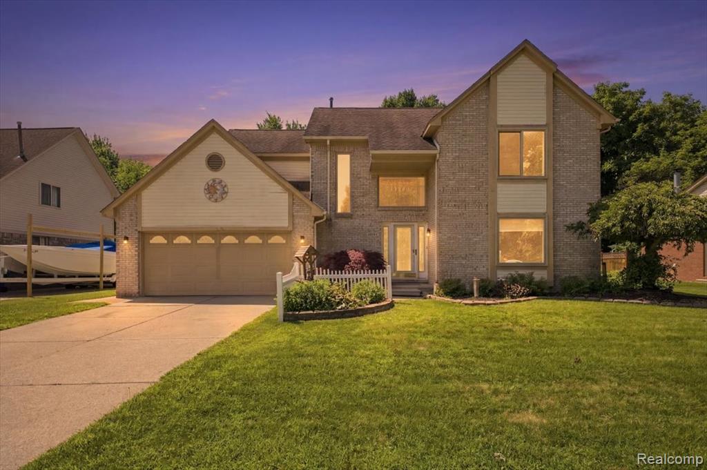 28108 Ruby Ct., Chesterfield, MI 48047