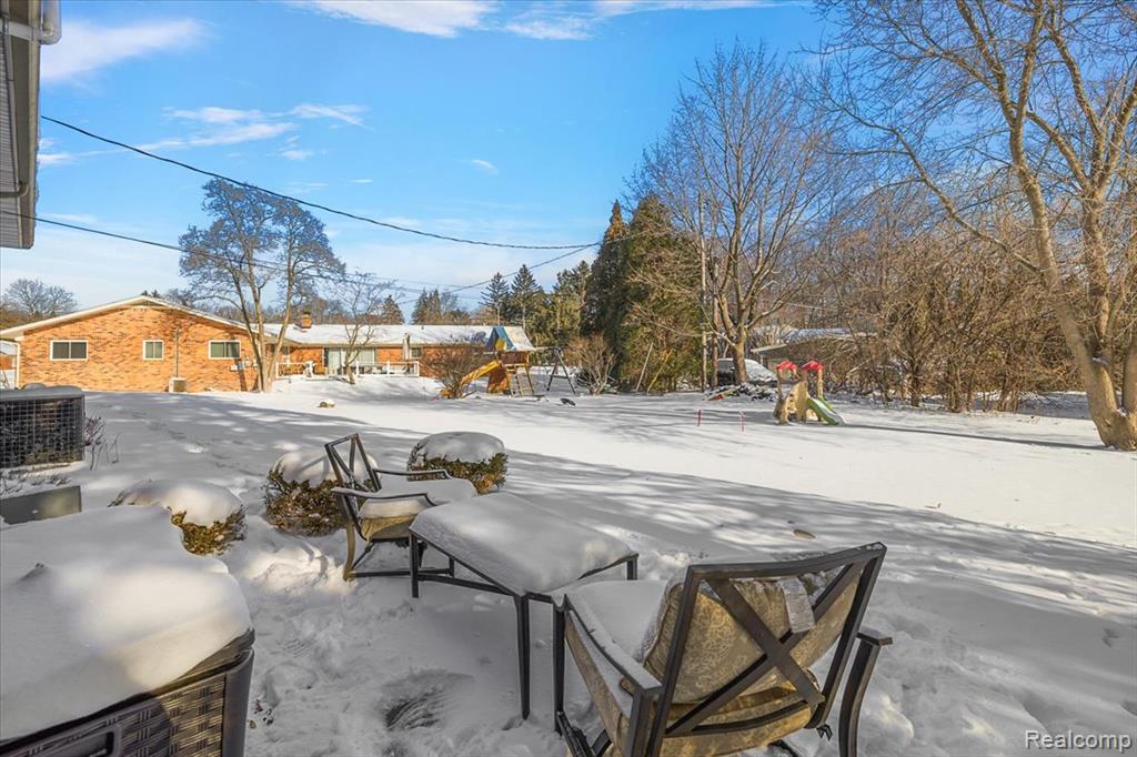 5193 Kellen Lane, Bloomfield Hills, MI 48302 — Photo 49