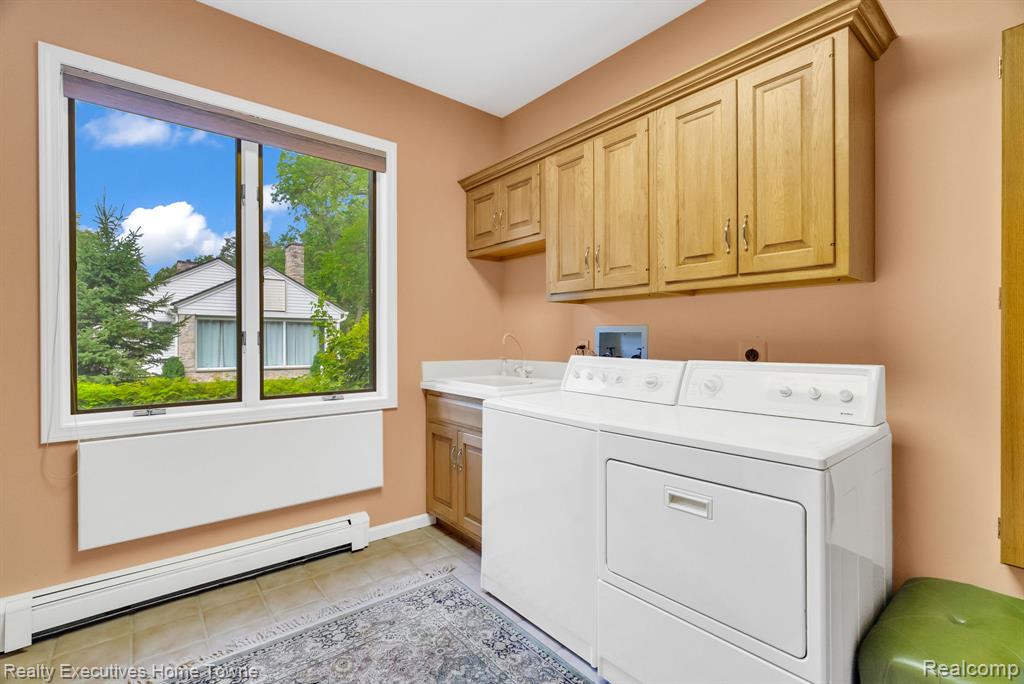 2620 Strawberry Lane, Port Huron, MI 48060 — Photo 30