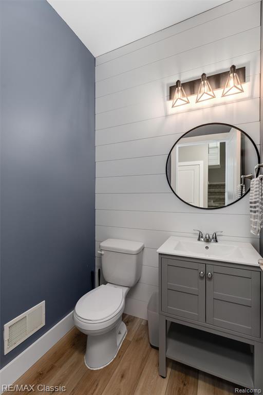 801 Kestrel Court, South Lyon, MI 48178 — Photo 20