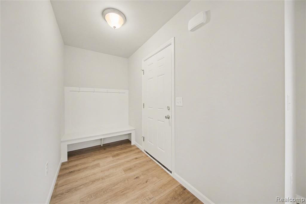 741 Lone Oak Way, Tecumseh, MI 49286 — Photo 2