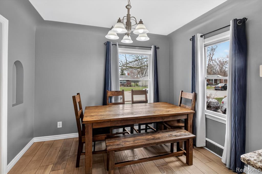 29508 Bock Street, Garden City, MI — Photo 9