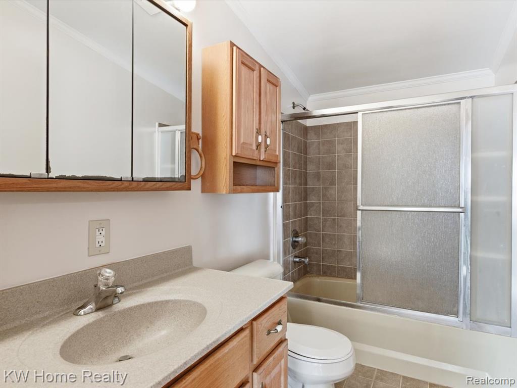 8890 Jeddo Road, Avoca, MI 48006 — Photo 18