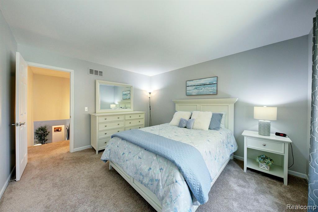 46821 ELMSMERE Drive, Northville, MI 48167 — Photo 41