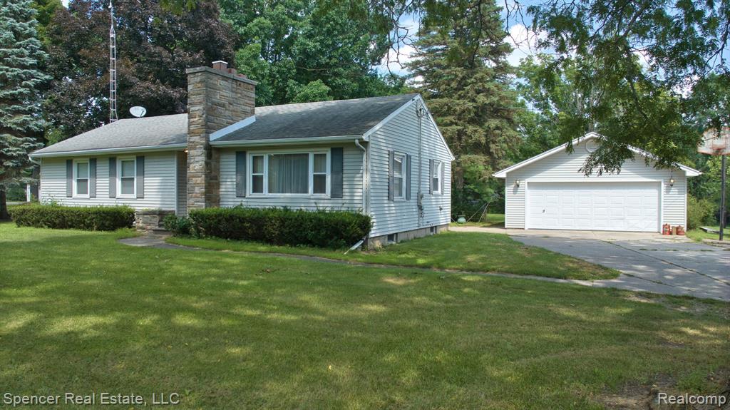 2750 College Road, Holt, MI 48842 — Photo 4
