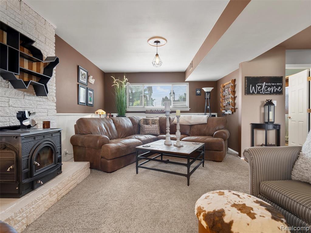 7721 Carrousel Boulevard, Westland, MI — Photo 26