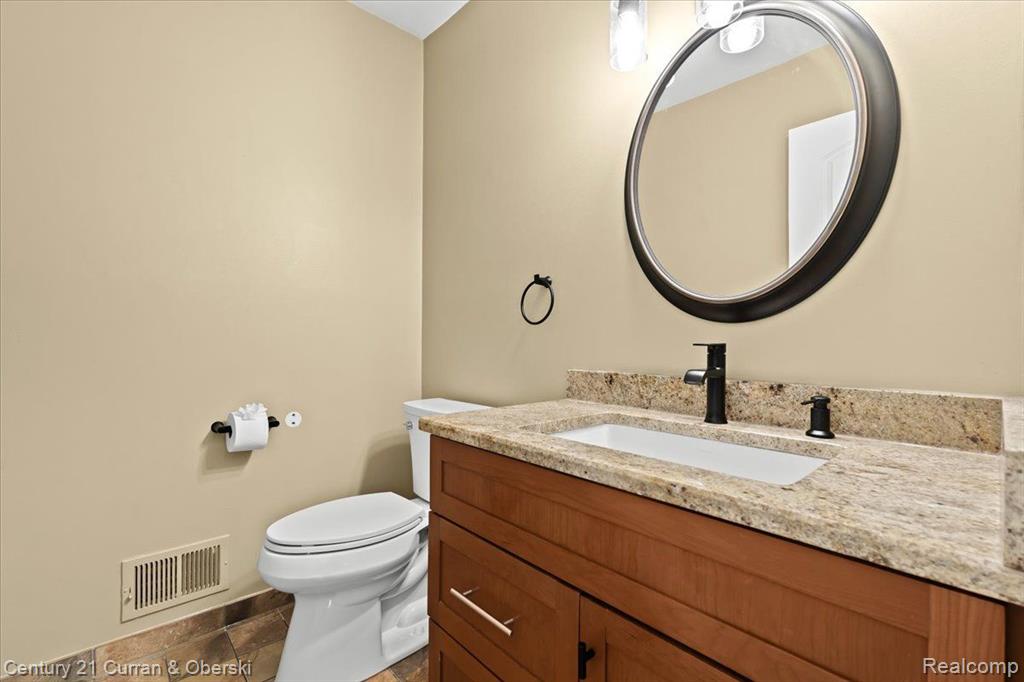47033 ELMSMERE Drive, Northville, MI 48167 — Photo 14
