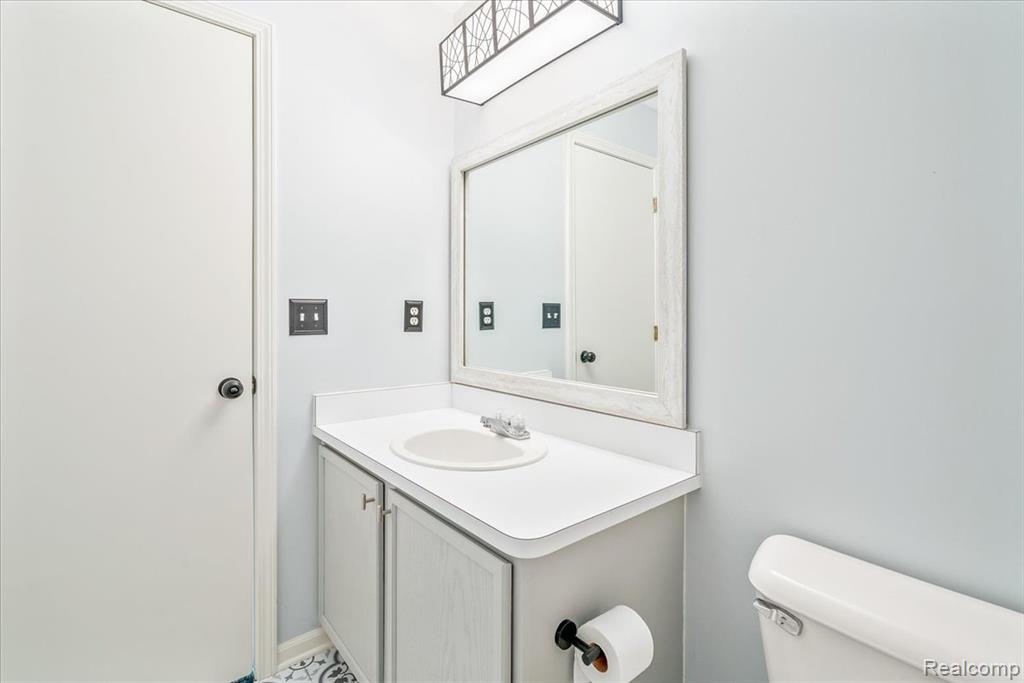 7329 Greenfield Street, Ypsilanti, MI 48197 — Photo 18