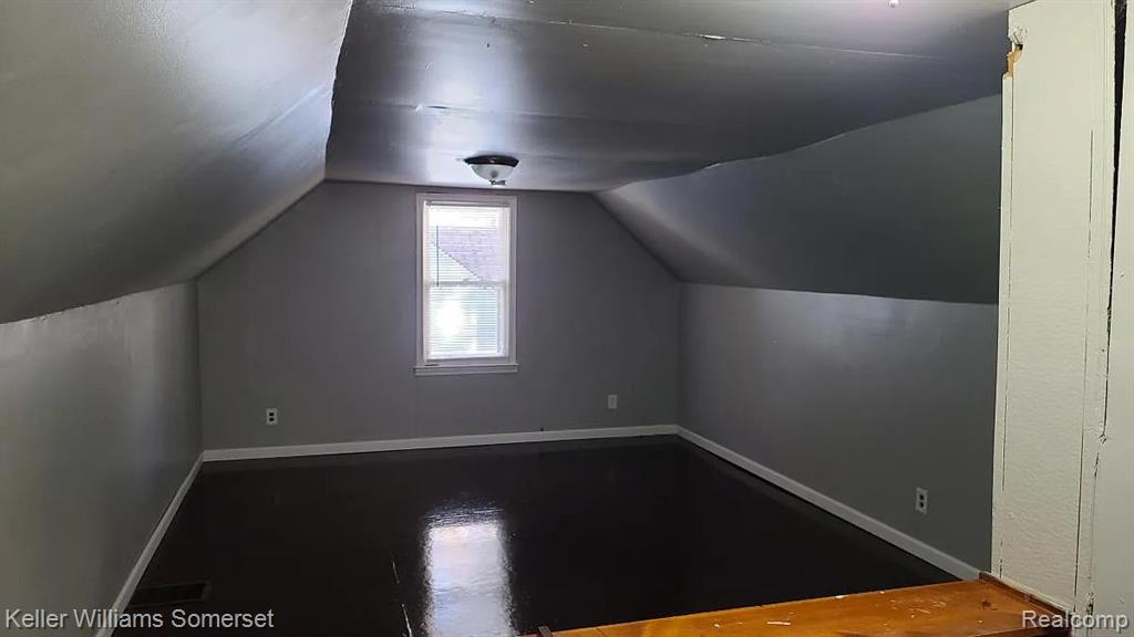 6135 Marseilles Street, Detroit, MI 48224 — Photo 9