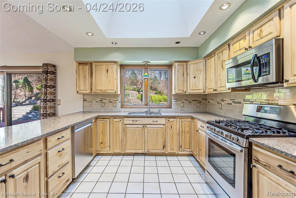 5415 Prairie View, Brighton, MI 48116 — Photo 15