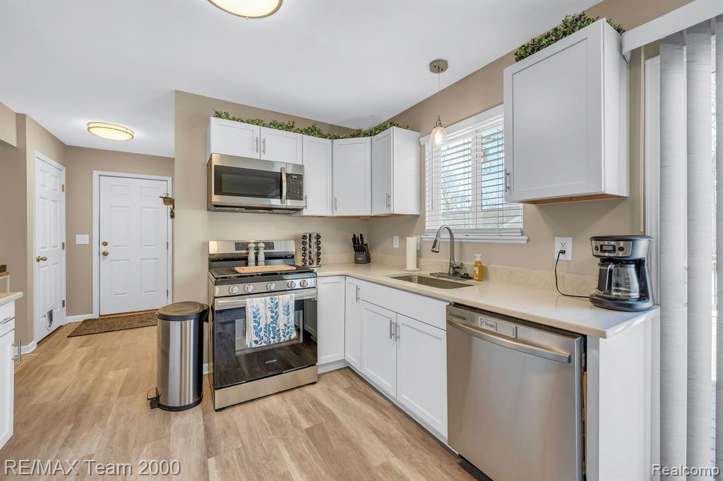 2756 TIM Avenue, Brighton, MI 48114 — Photo 10