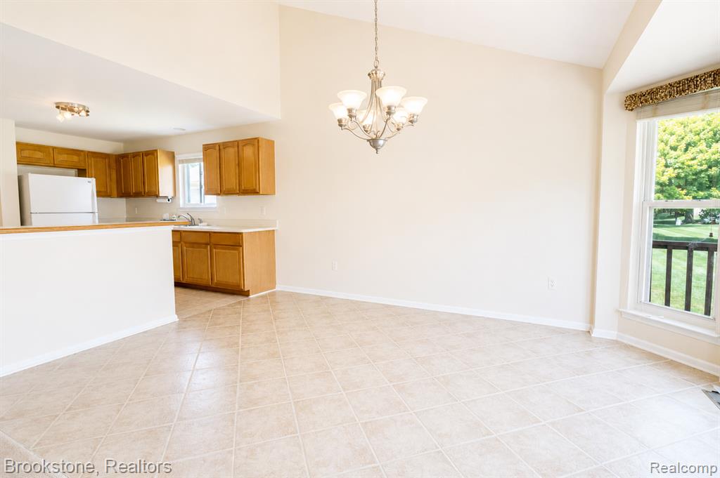 44138 Kendyl, Sterling Heights, MI 48314 — Photo 6