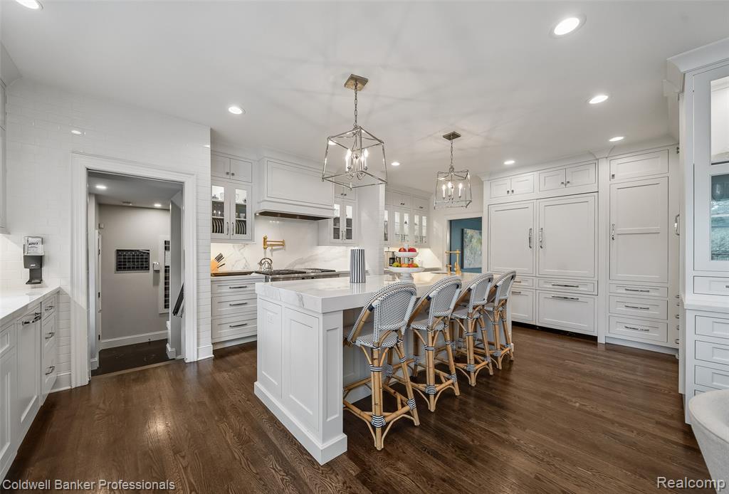 477 Dunston Road, Bloomfield Hills, MI 48304 — Photo 24