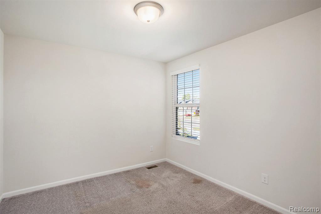 43493 Chancellor Lane, Novi, MI — Photo 11