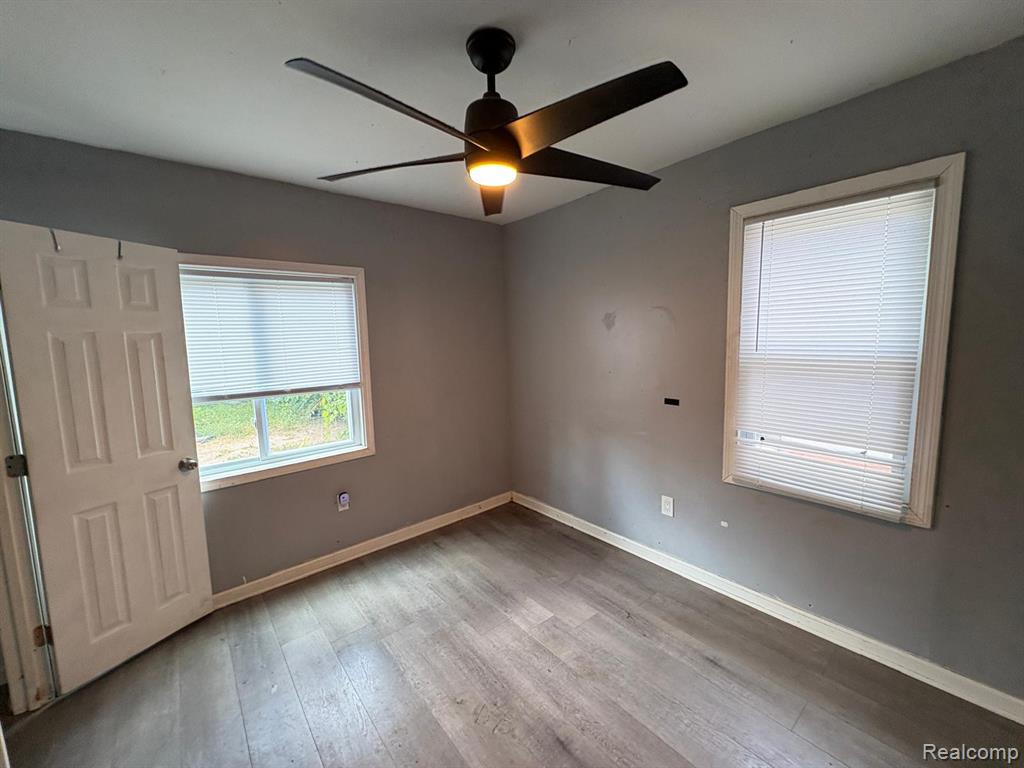 9965 ASBURY Park, Detroit, MI 48227 — Photo 5