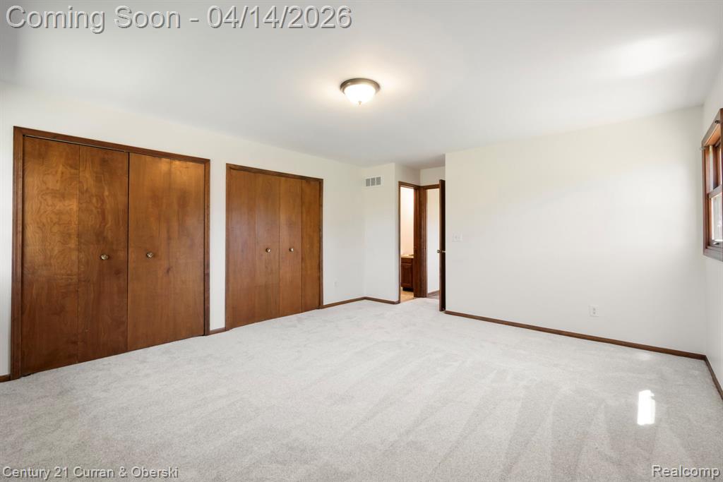 41100 White Haven Court, Northville, MI 48168 — Photo 34