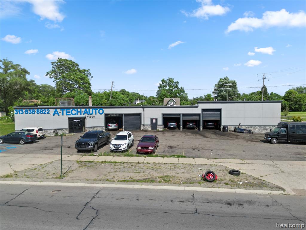 11300 Greenfield Road, Detroit, MI 48227 — Photo 4