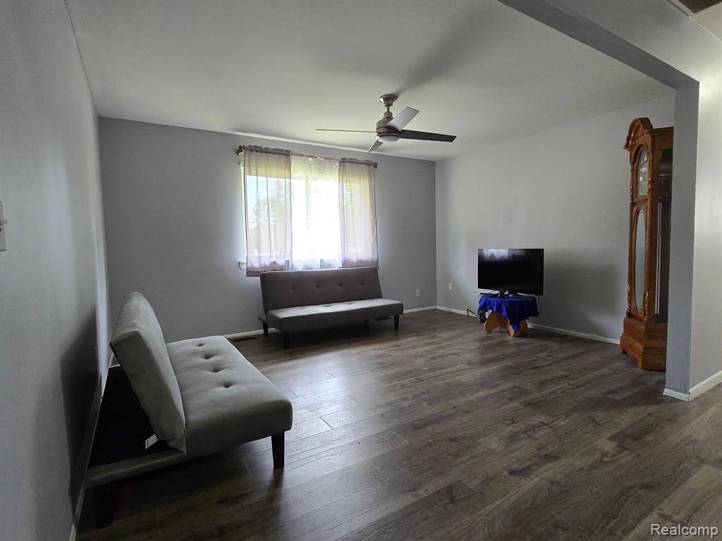 41613 ARTHUR Street, Van Buren, MI 48111 — Photo 2