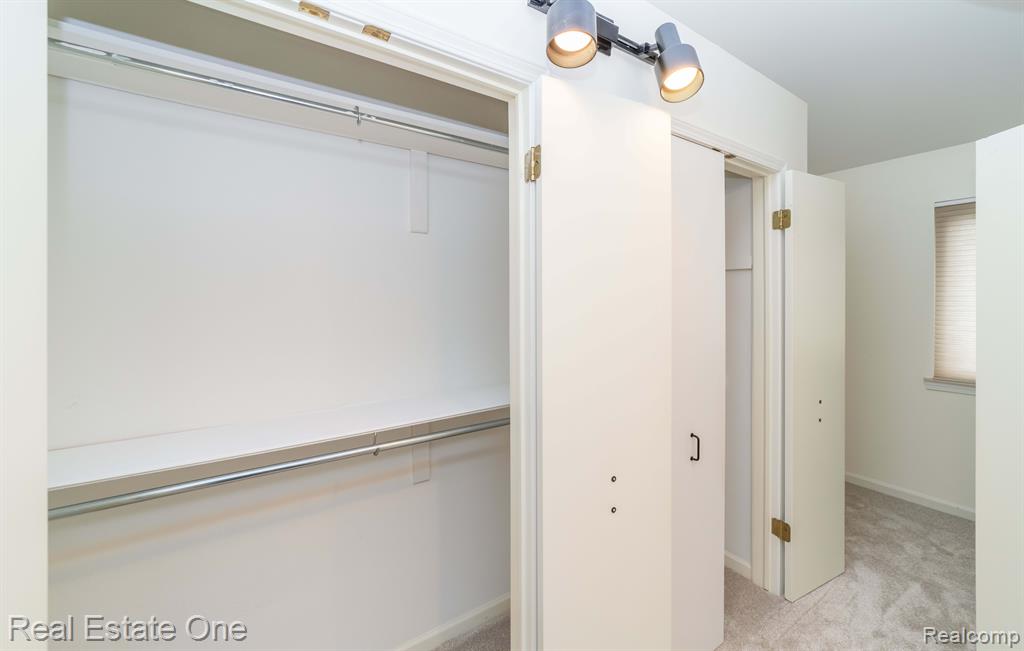 6250 POTOMAC Circle, West Bloomfield, MI — Photo 29
